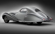 Rear side quarter view of the 1938 Talbot-Lago T150C SS