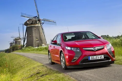 Opel Ampera