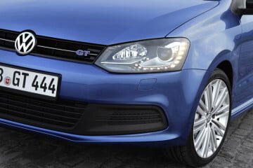 VW Polo Front View