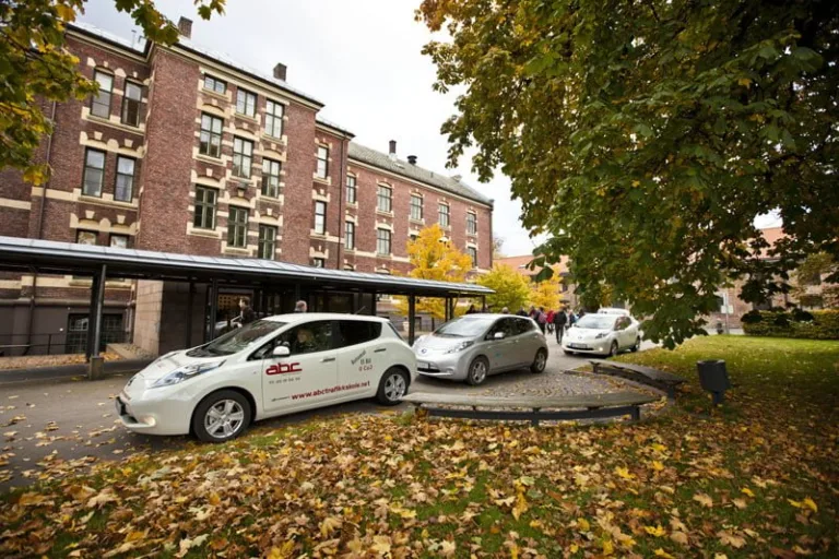 Nissan Leaf cars in Oslo, Norway