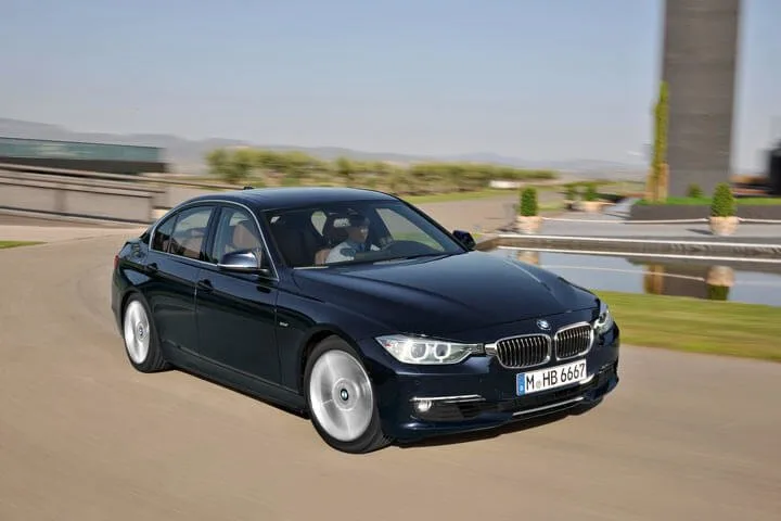 Black BMW 3 Series