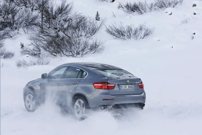 BMW X6 in the Snow