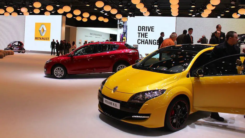 Renault Stand Geneva Auto Salon 2013