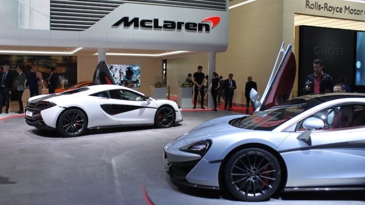 McLaren 570S (white) and McLaren 570GT (blue) at the Geneva Auto Show 2016