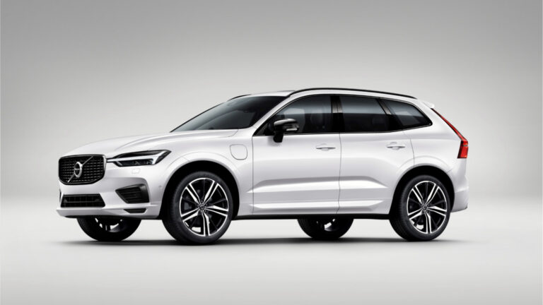 In 2021, Volvo Cars USA increased sales by 11% to 122,173 vehicles with the XC60 and the XC90 the top-selling models.