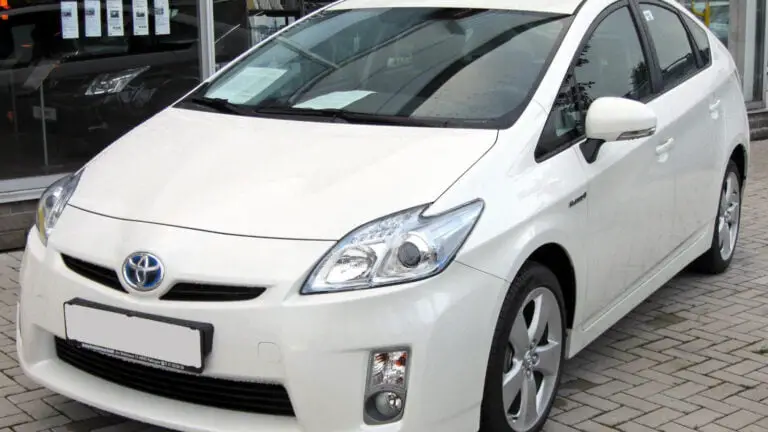 Toyota, Honda, and Nissan were the most popular car manufacturers and brands in Japan in 2009. The Prius and Fit were the best-selling car models in Japan in 2009.